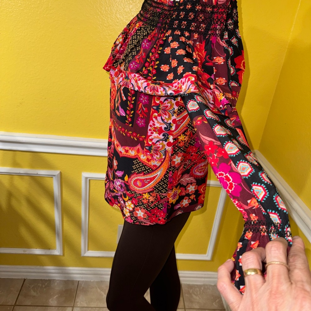 Trina Turk Multicolor Off-Shoulder Blouse - Picture 6 of 10